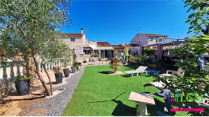 villa à la vente -   30220  AIGUES MORTES, surface 169 m2 vente villa - UBI454500332
